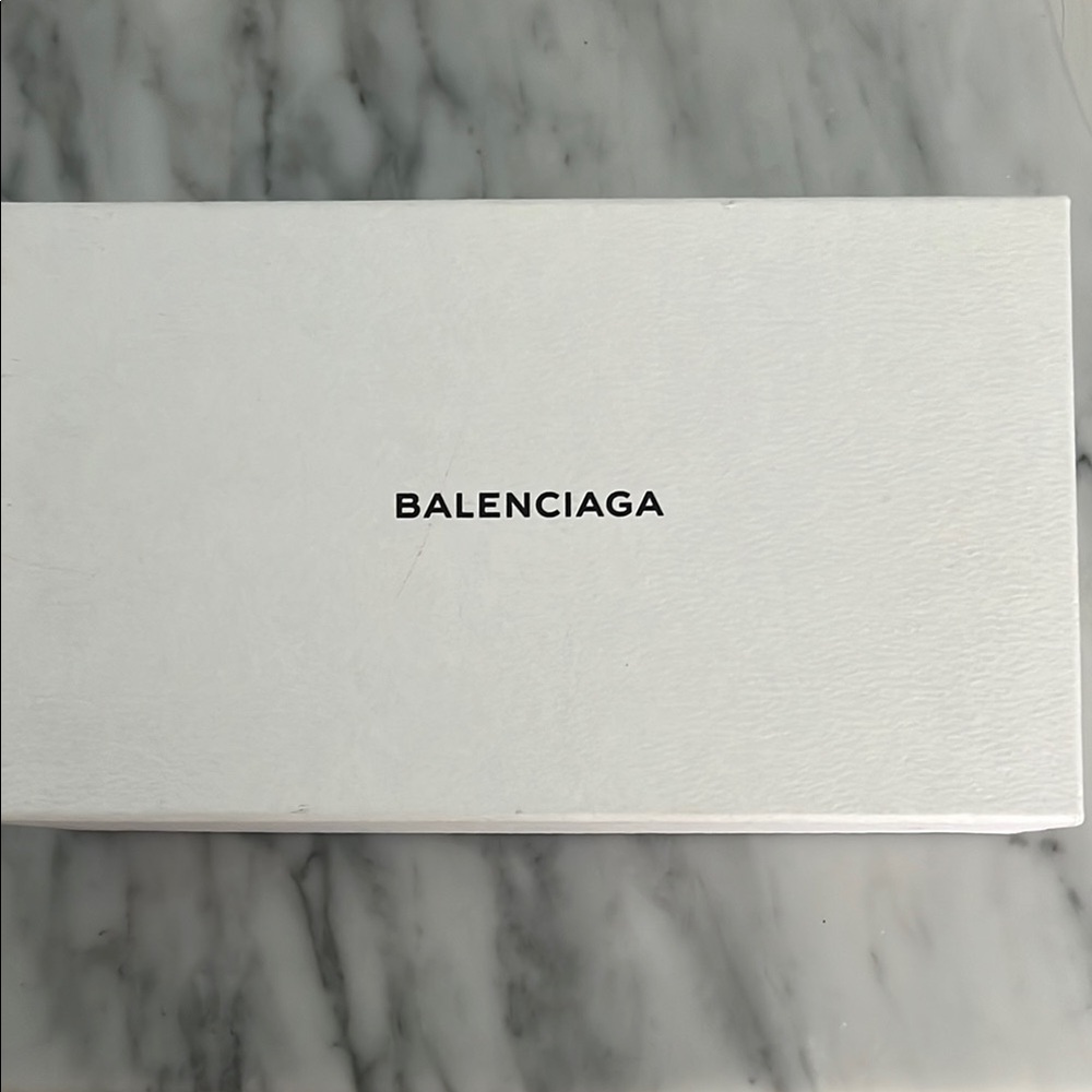 Balenciaga Elegant White Box
